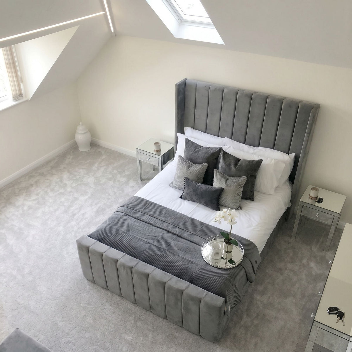 Harlington Wingback Vertical Panel Bed Frame - Eagle Bed