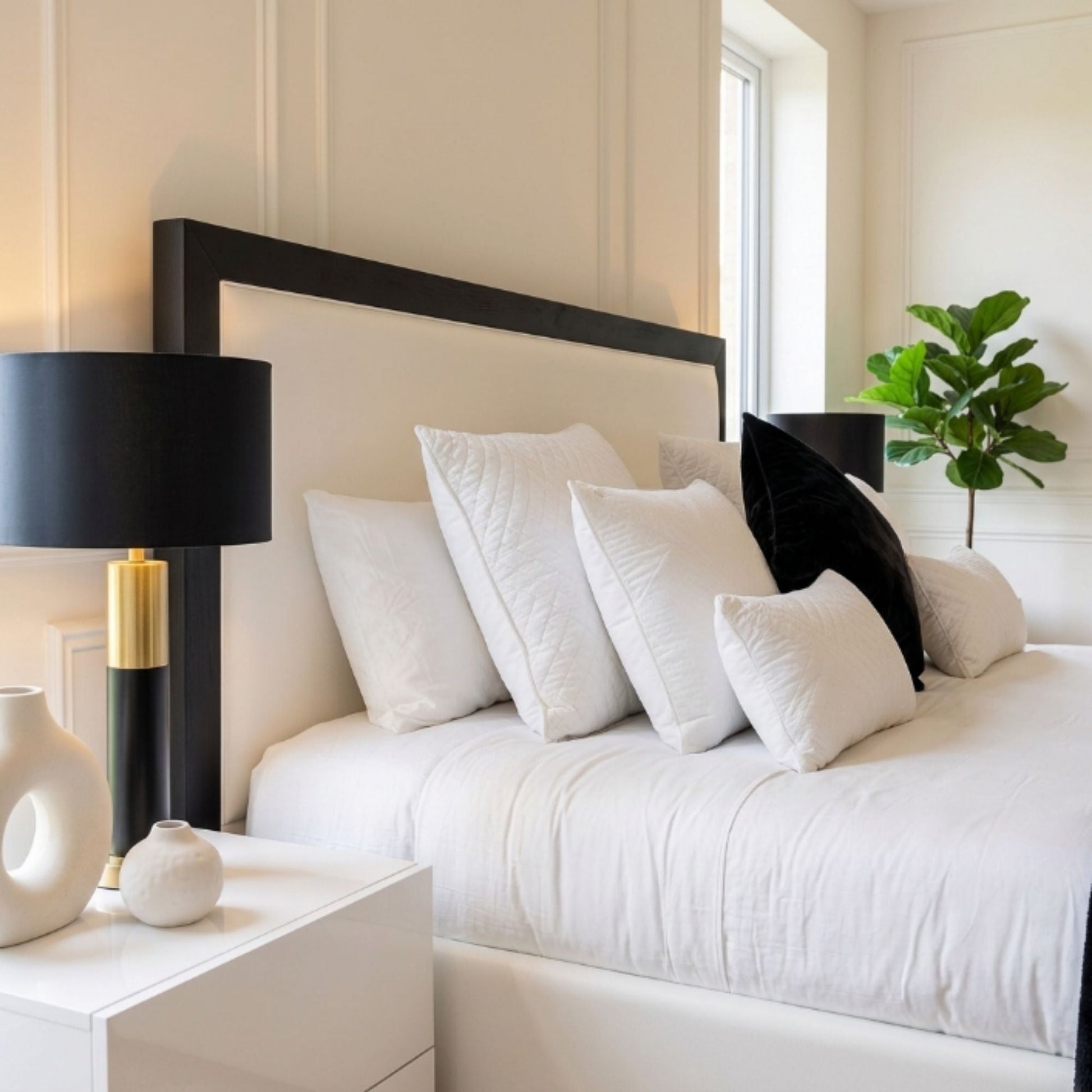 Monarch Contrast Frame Bed Frame - Eagle Bed