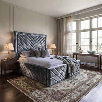 Mayfair Middle Line Bed