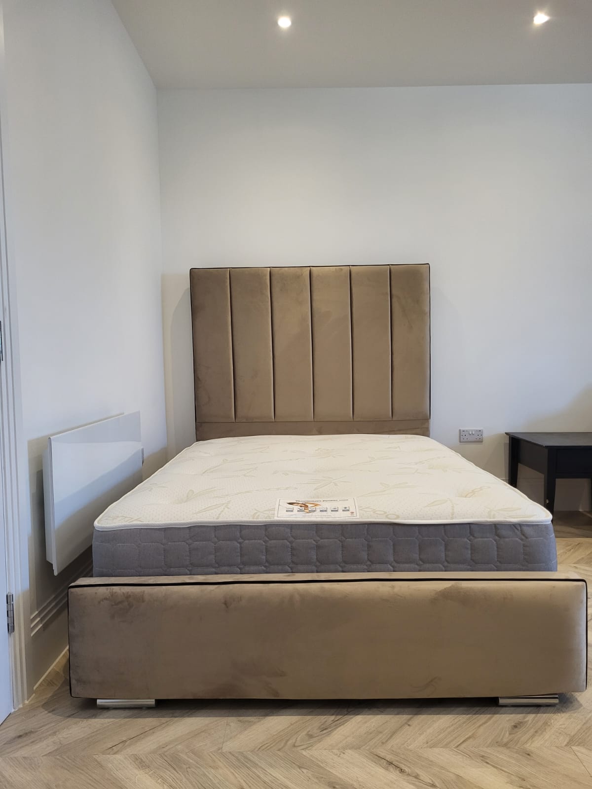Black Piping Luxury Velvet Bed full view - Eagle Bed UK